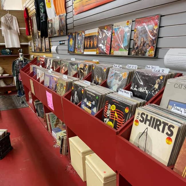 Alma Music & Audio record store
