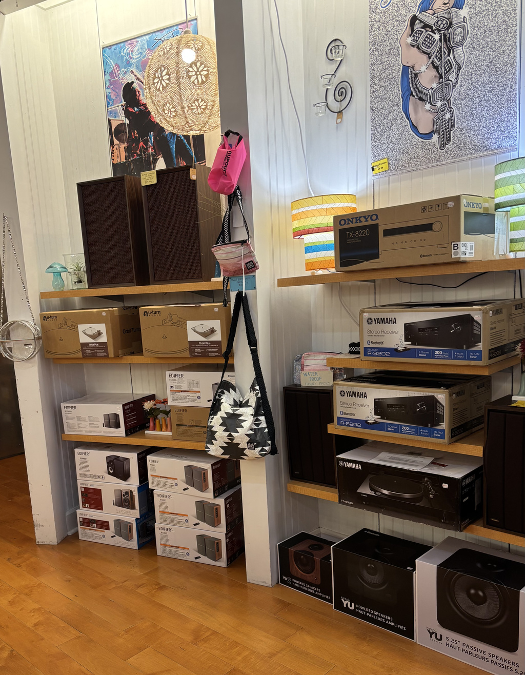 Crossroads Records audio gear
