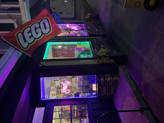 The Vintage VU’s arcade and collectibles corner.