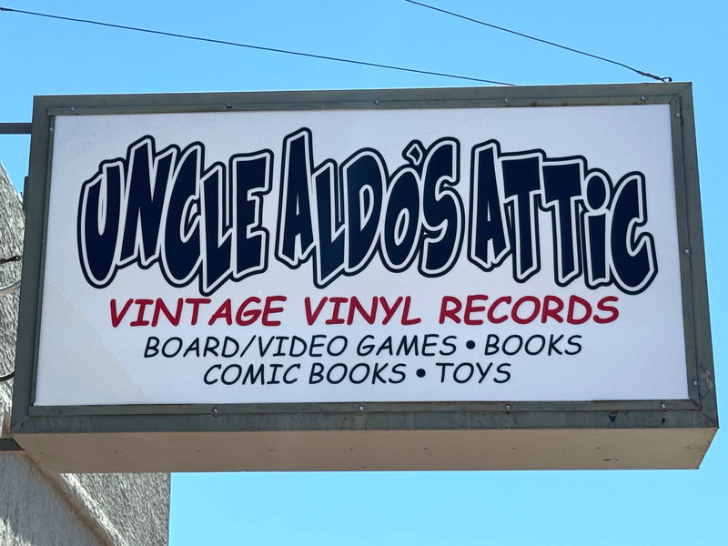 Uncle Aldo's Attic sign in Mesa